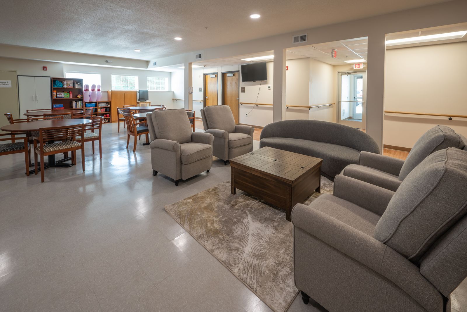Activity area with games shelf and seating